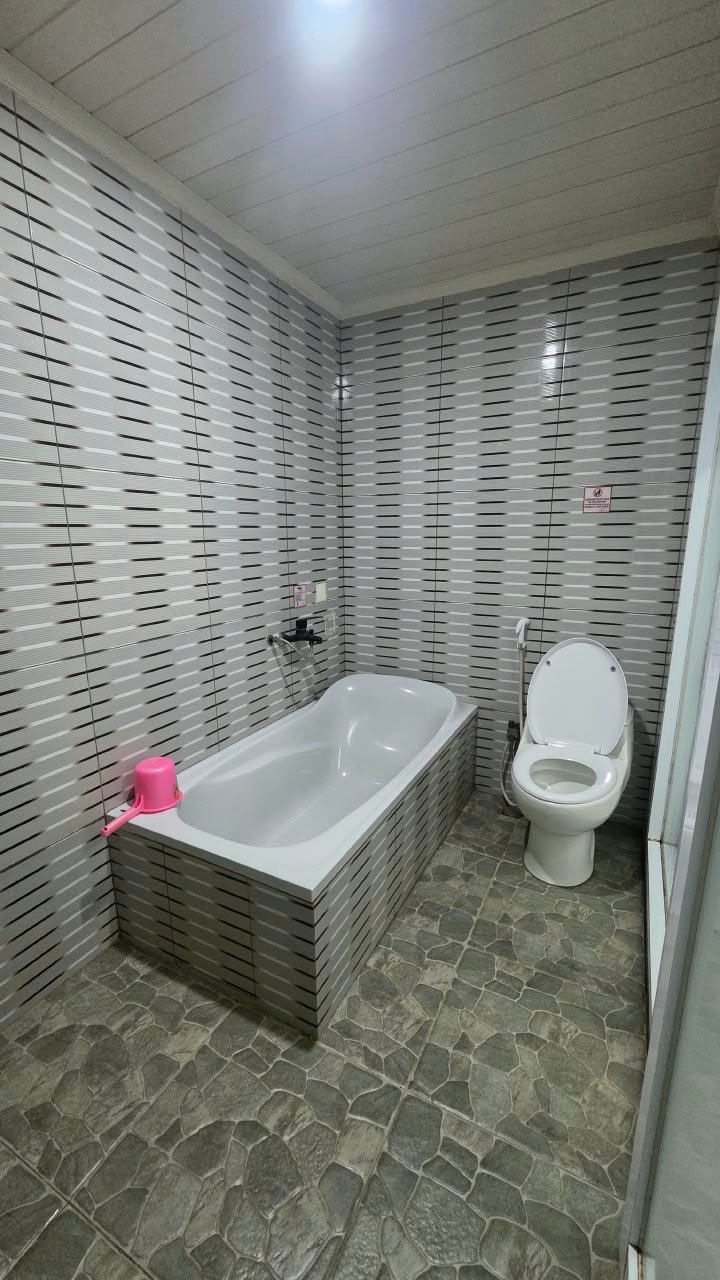 TYPE AC BATHUP